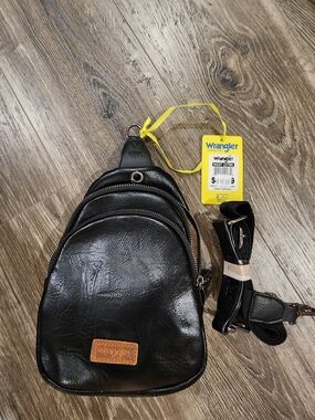 Wrangler Black Leather Sling Bag with Tan Patch